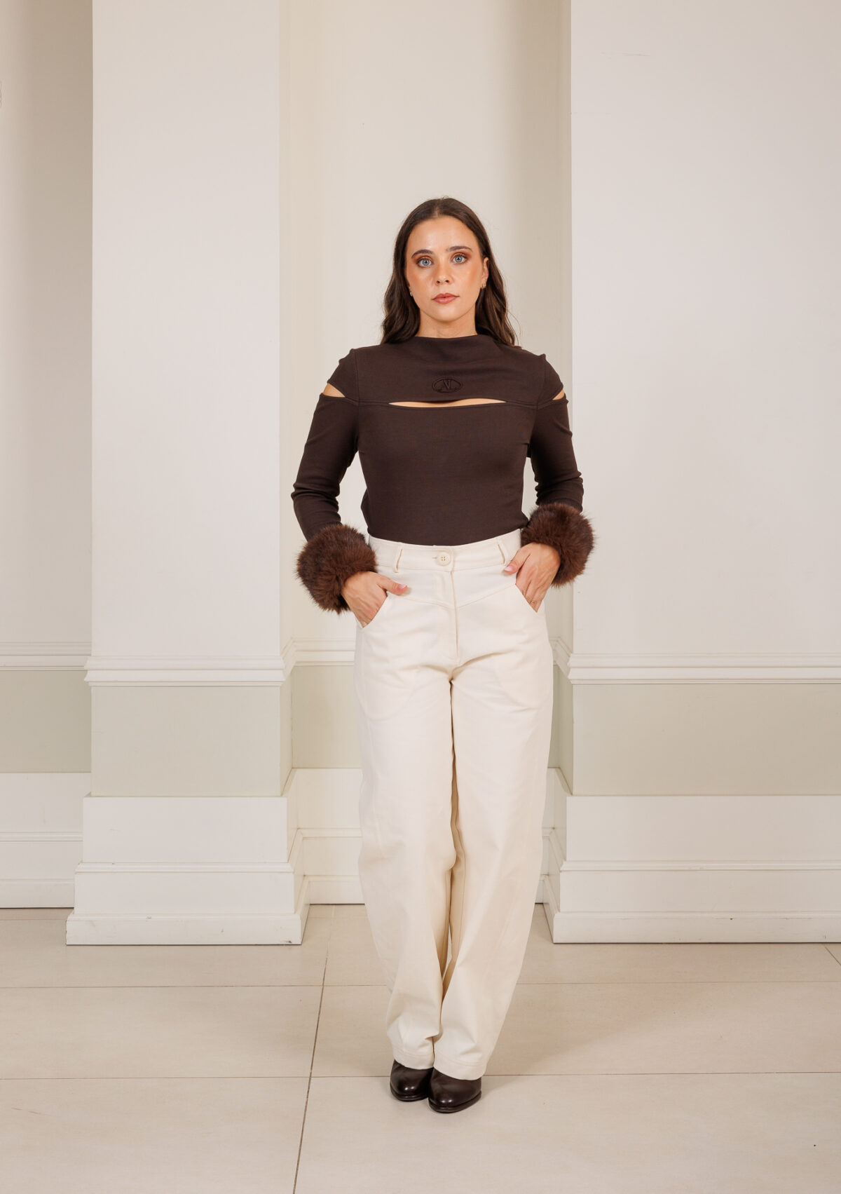 CALÇA baggy com encaixes